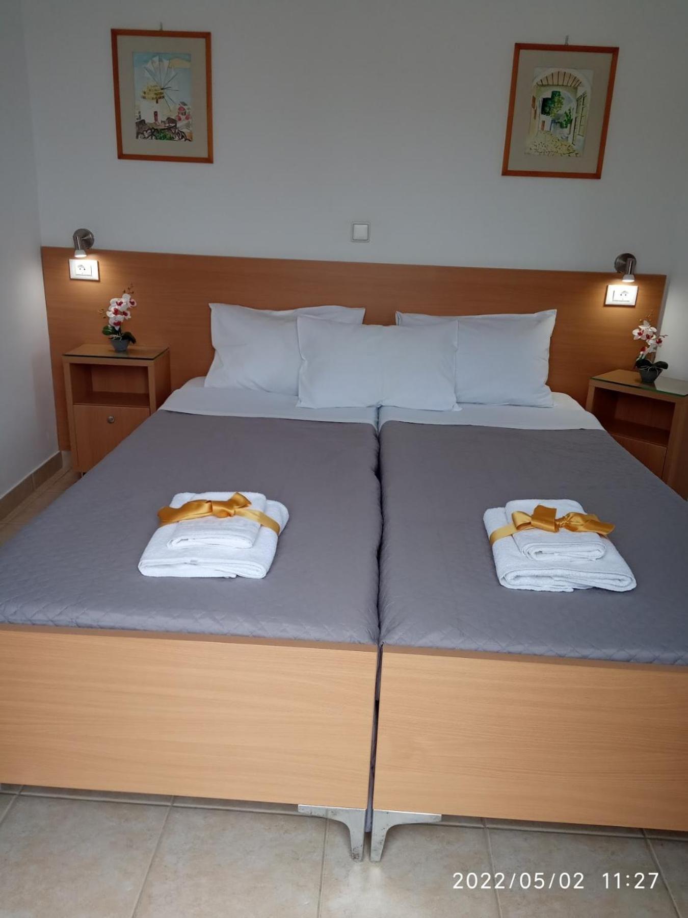 Fofi Apartments Simi Eksteriør billede